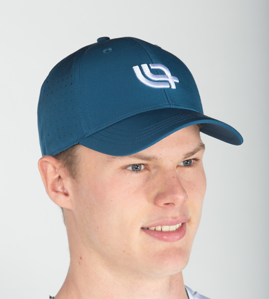 Fourteen Performance Cap