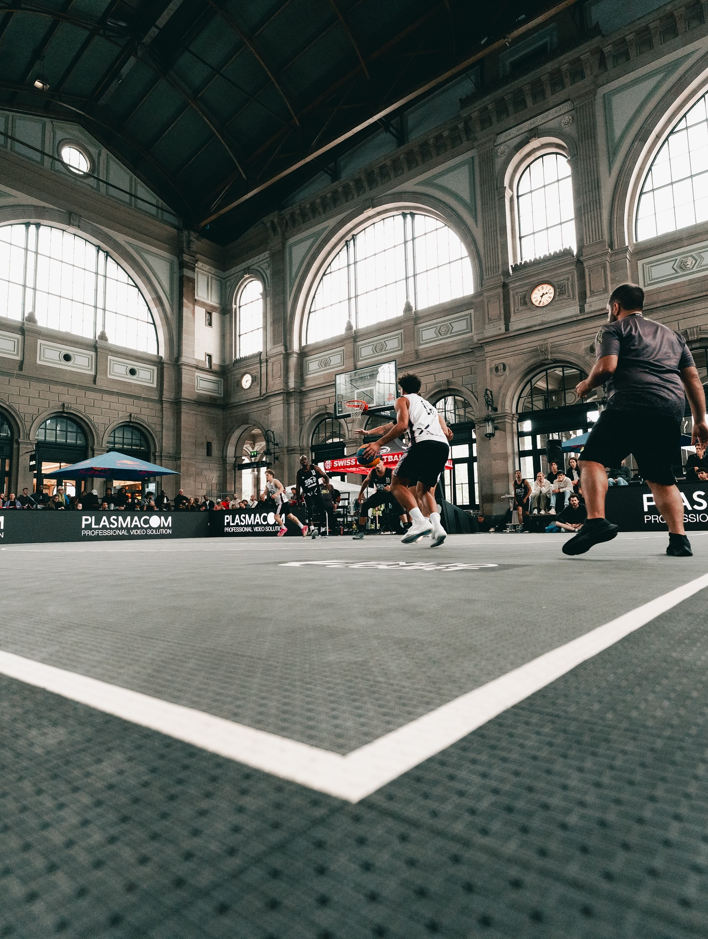 The fusion of craftsmanship that offers a range of sportswear that embodies success.